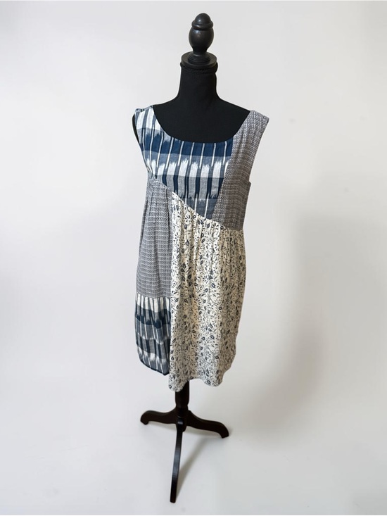 Anthropologie Dresses & Skirts - Anthropologie Holding Horses "Ivy" Blue Mixed Print Patchwork Swing Dress